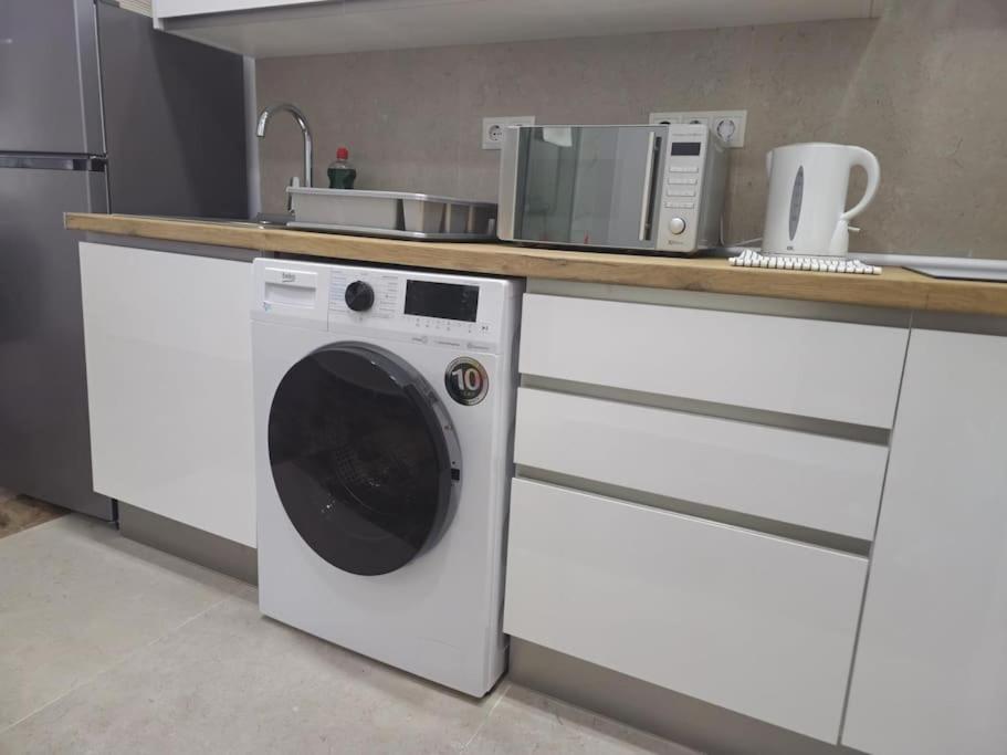 Tao City Center Apartment With Fee Wifi And Air Con By Namaste Elite Torremolinos Buitenkant foto